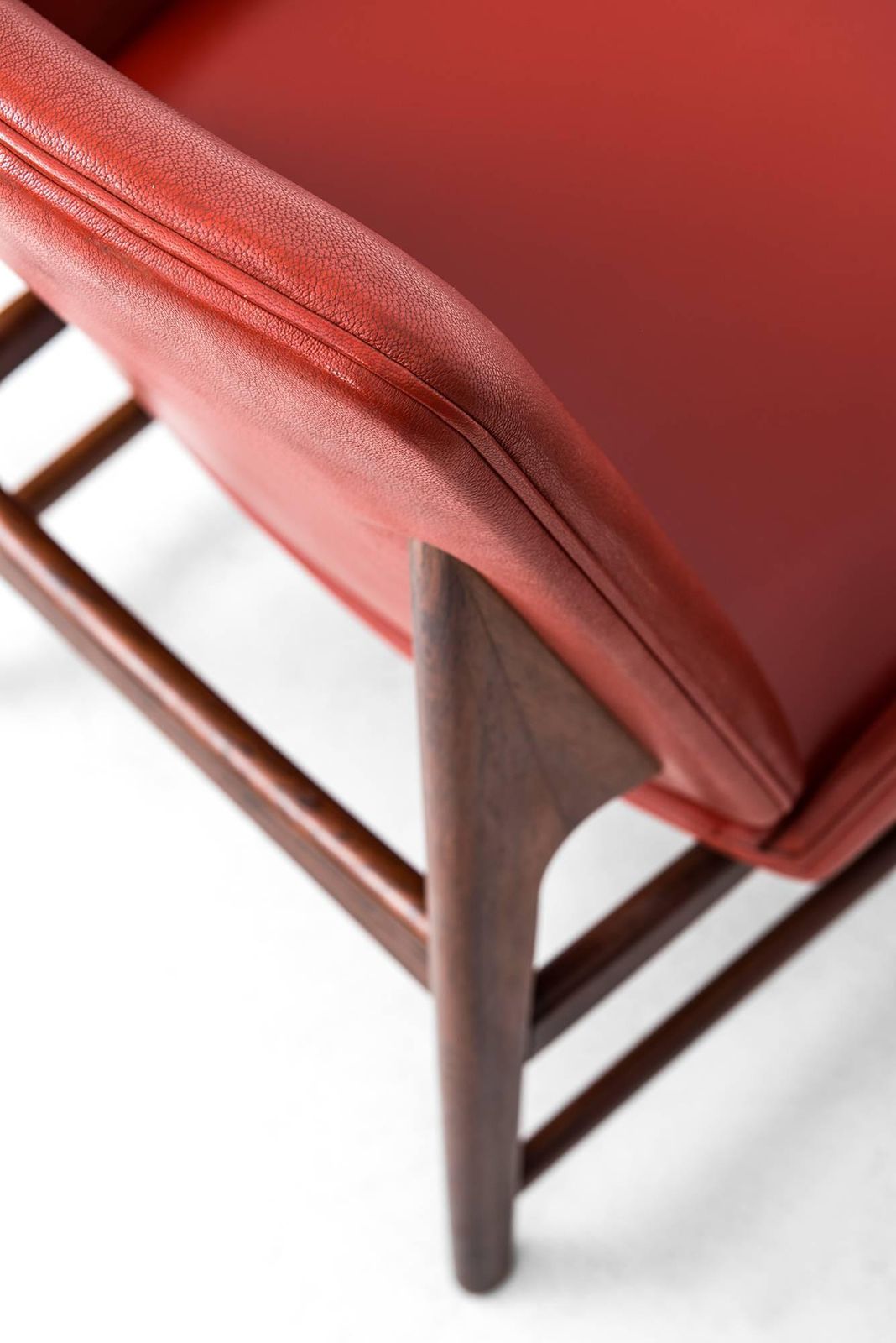 Illum Wikkelsø Easy Chair Model 451 By Aarhus Polstrermøbelfabrik In Denmark photo vinterior