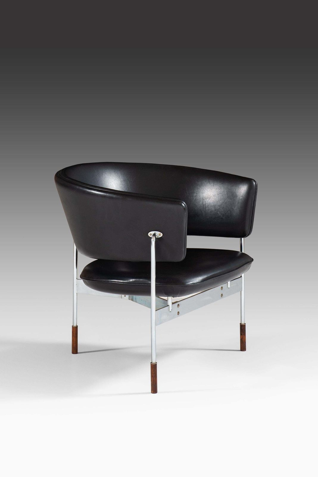 photo furniture Sigurd Resell Easy Chairs Model Cirkel By Rastad & Relling In Norway
