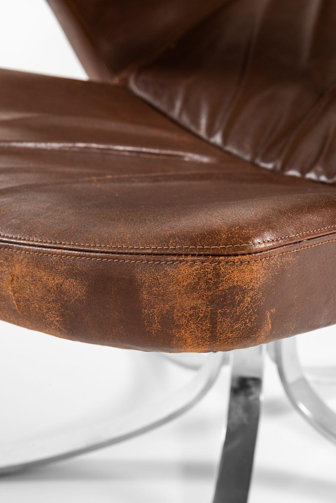Gösta Berg Easy Chair With Stool Model Måsen / Seagull By Fritz Hansen photo for sale