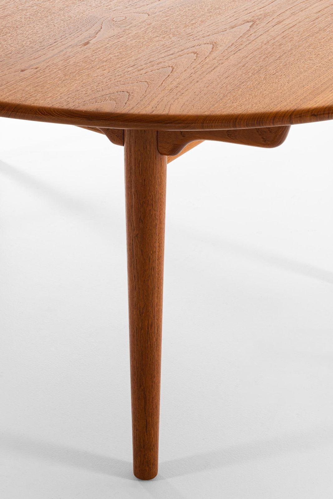 Hans Wegner Large Dining Table Model Jh 567 By Johannes Hansen In Denmark photo vinterior