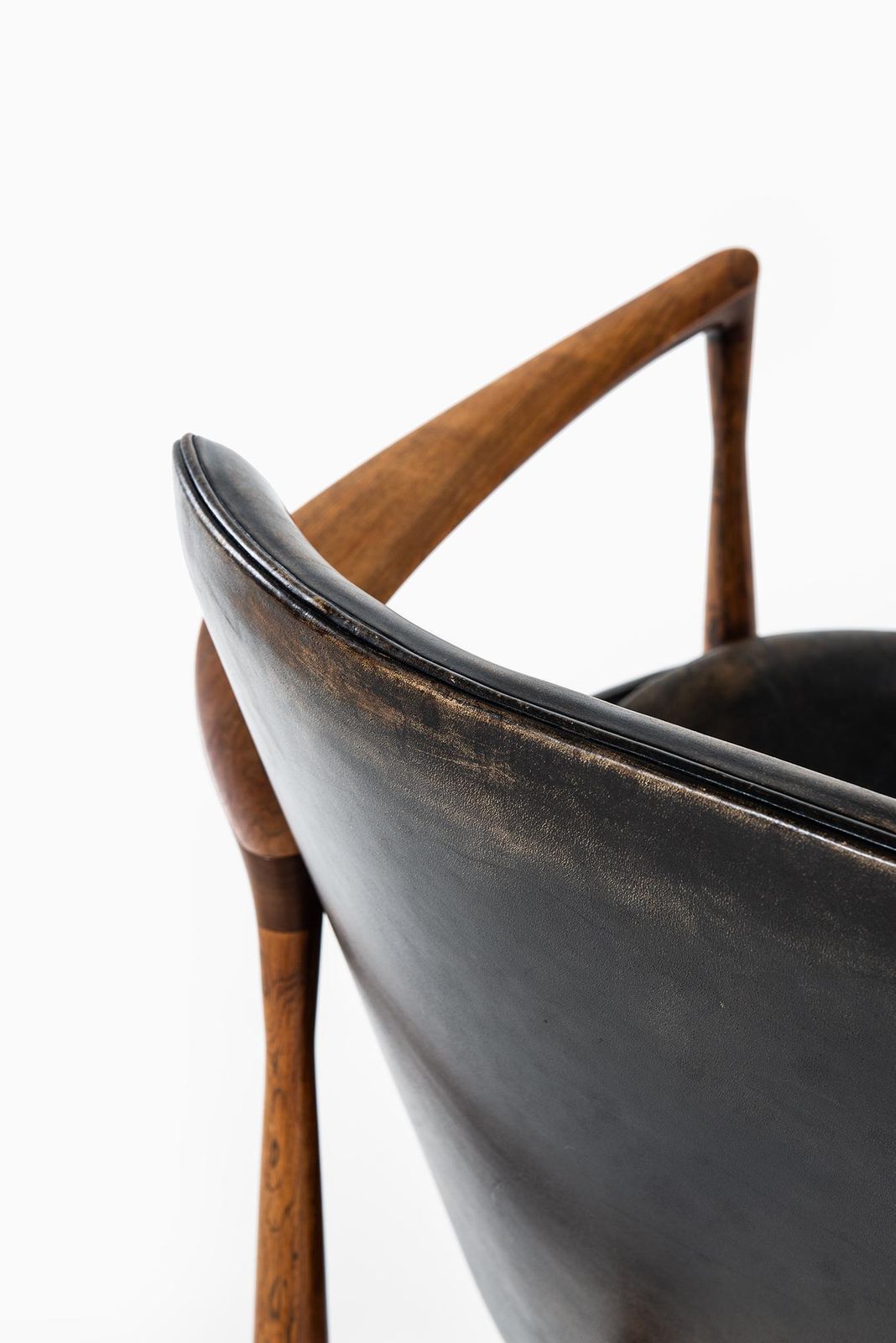 80687.0 Ib Kofod Larsen Elizabeth Sofa By Christensen & Larsen In Denmark photo