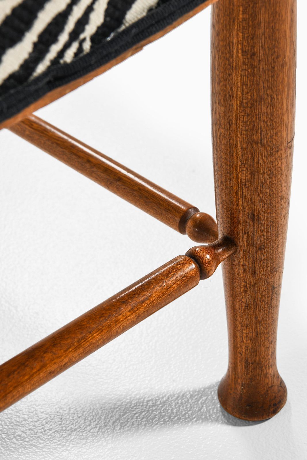 Stool In Mahogany And Reupholstered In Aino Aalto Fabric By Josef Frank, 1950's photo vinterior