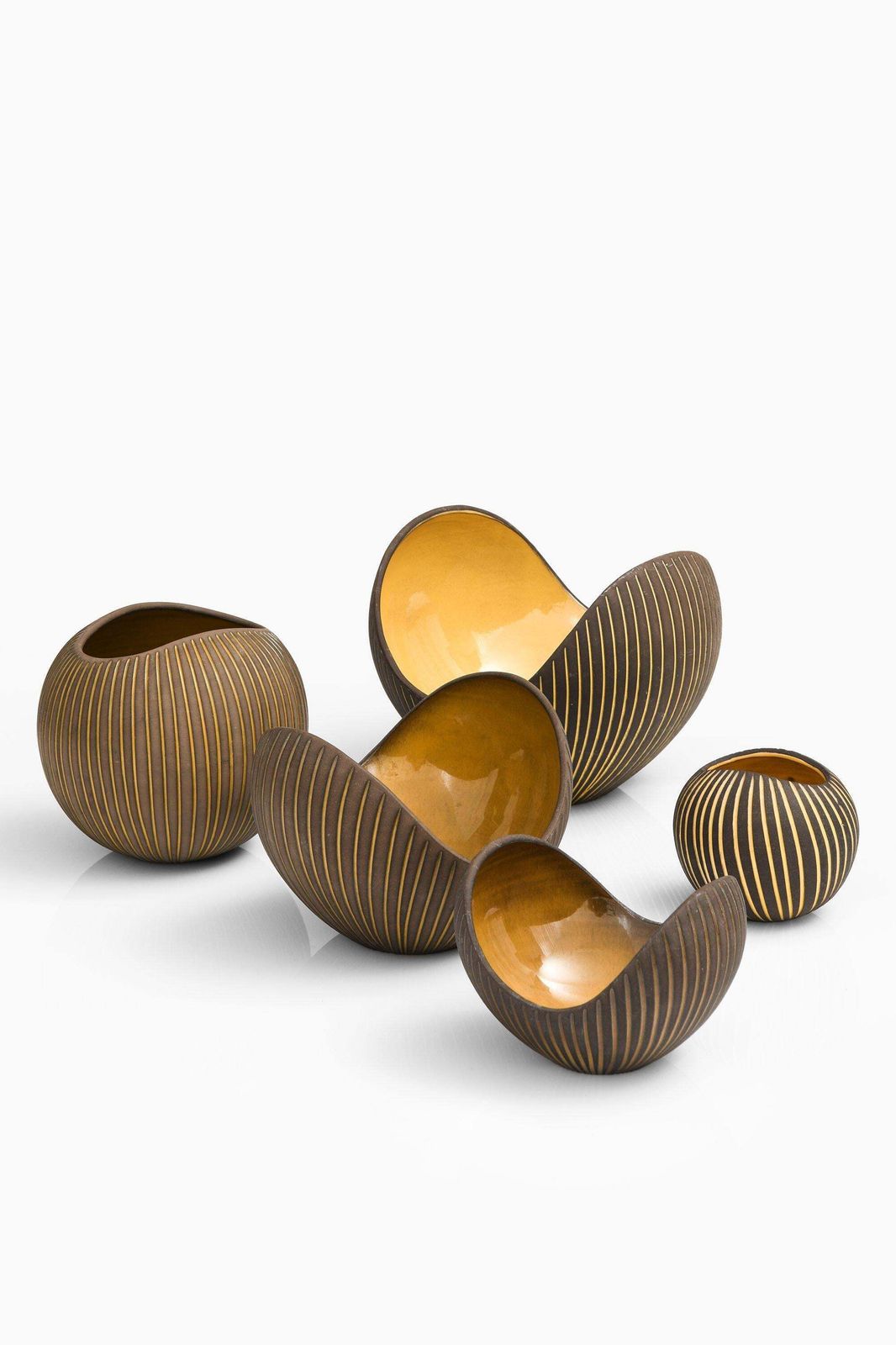 Set Of 5 Ceramic Bowls By Hjördis Oldfors, 1950's photo for sale