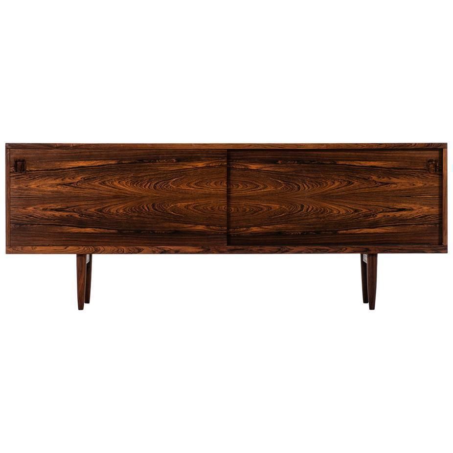 Niels O. Møller Sideboard Model No 20 In Rosewood Produced In Denmark