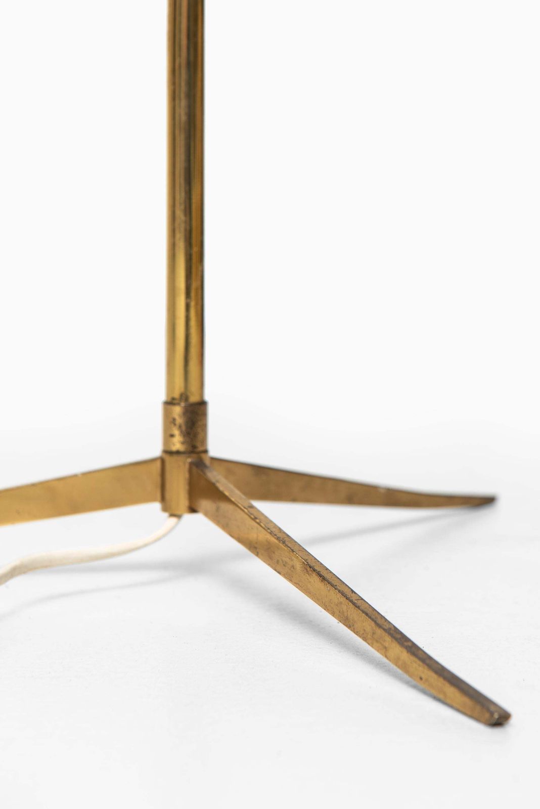 Svend Aage Holm Sørensen Floor Lamp In Brass By Holm Sørensen & Co. In Denmark photo Lighting