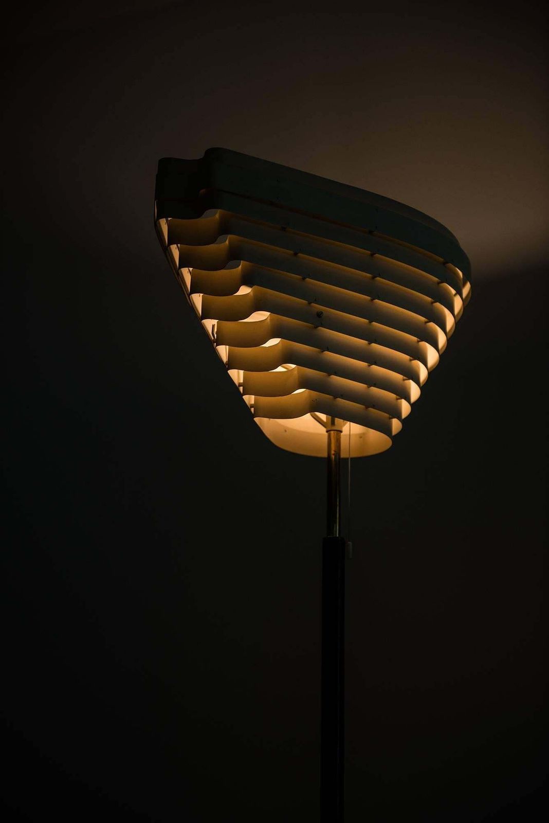 photo buy Alvar Aalto Angel Wing Floor Lamp Model A805 By Valaistustyö In Finland