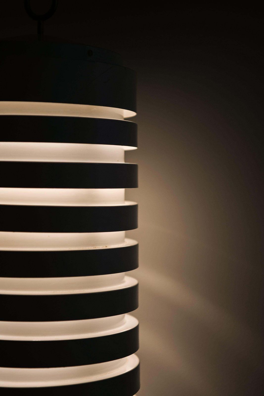 Floor Lamp In Brass And White Lacquered Metal By Hans Agne Jakobsson, 1950's photo vintage