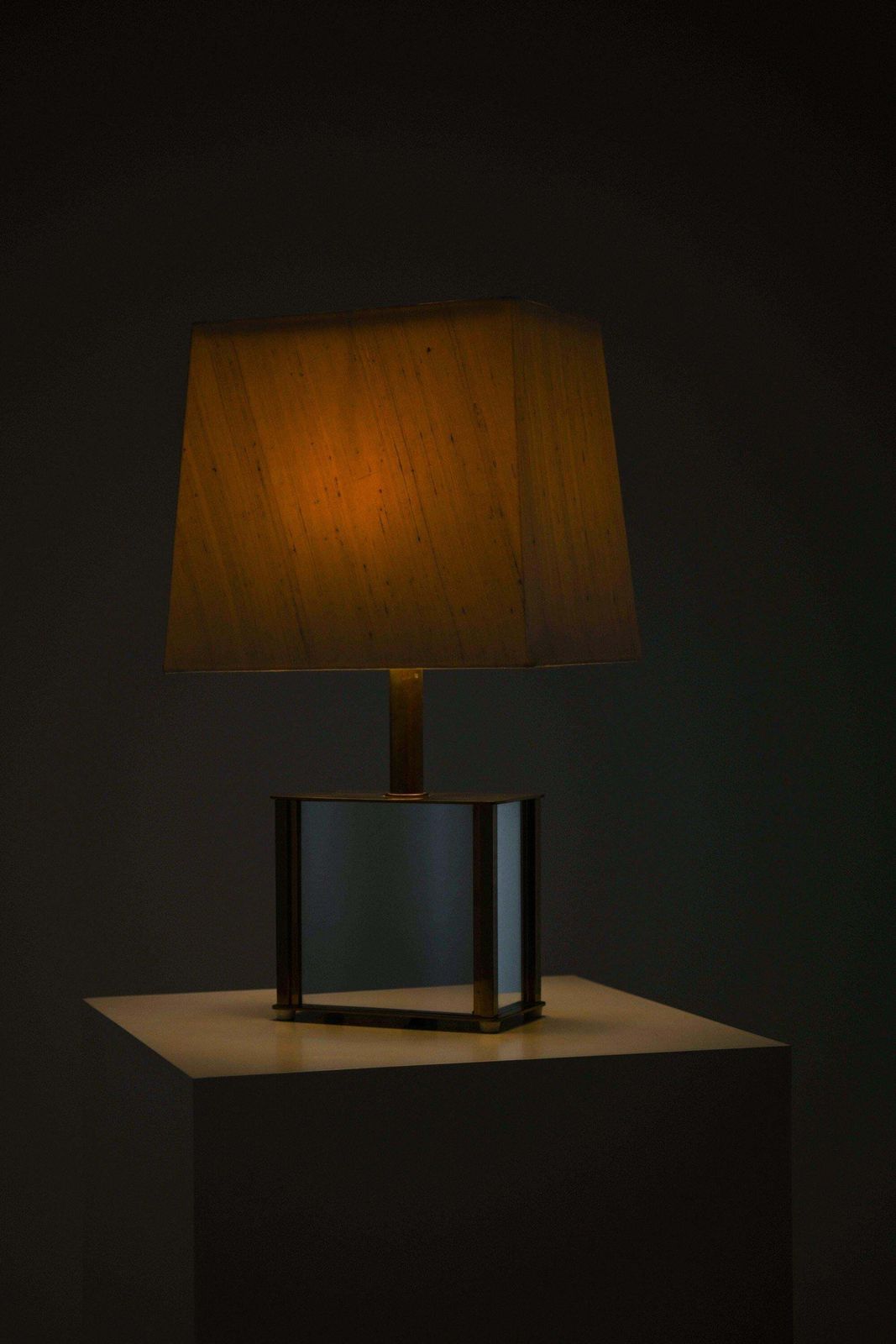 5096.0 Pair Of Bergboms Table Lamps In Brass, Mirrored Glass And Silk Shades, 1970's photo