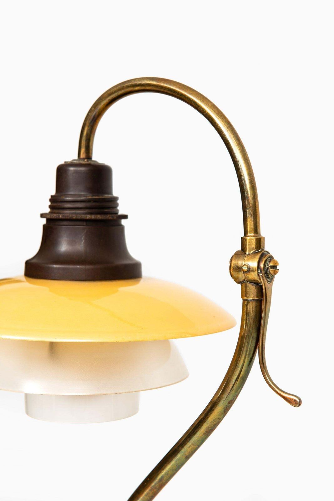 Poul Henningsen Table Lamp Model Ph 2/2 Produced By Louis Poulsen In Denmark photo Lighting