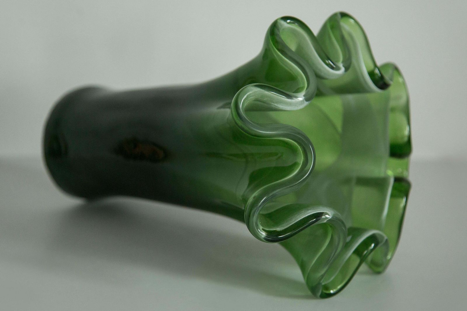 photo furniture Mid Century Vintage Dark Green Murano Glass Vase, Italy, 2000s
