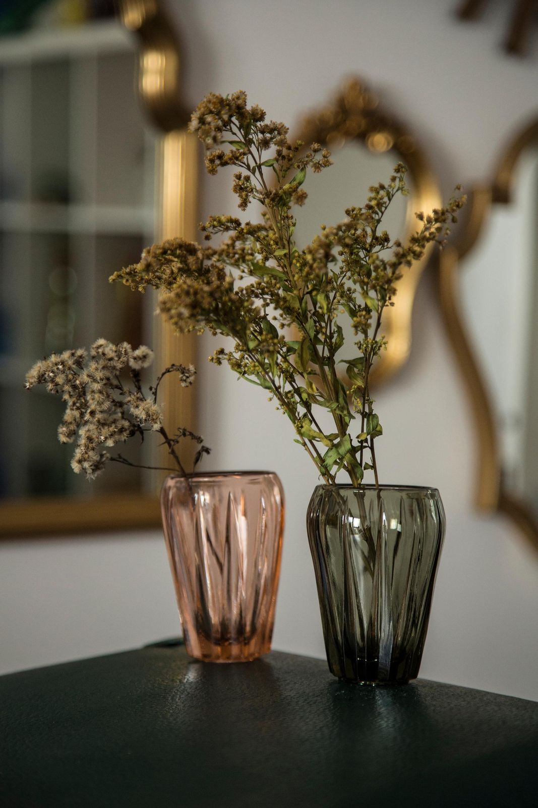 Set Of Two Midcentury Vintage Gray And Pink Crystal Vases, Italy, 1960s photo furniture
