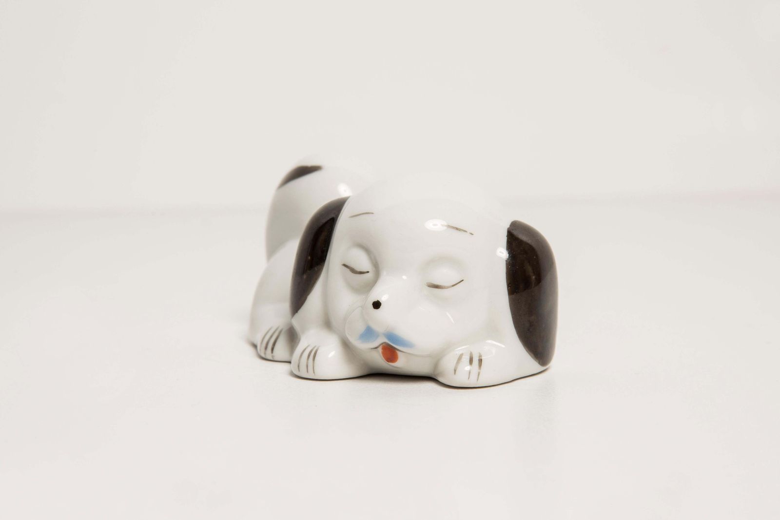 Mid Century Small White Dog Sculpture, Italy, 1960s photo vinterior