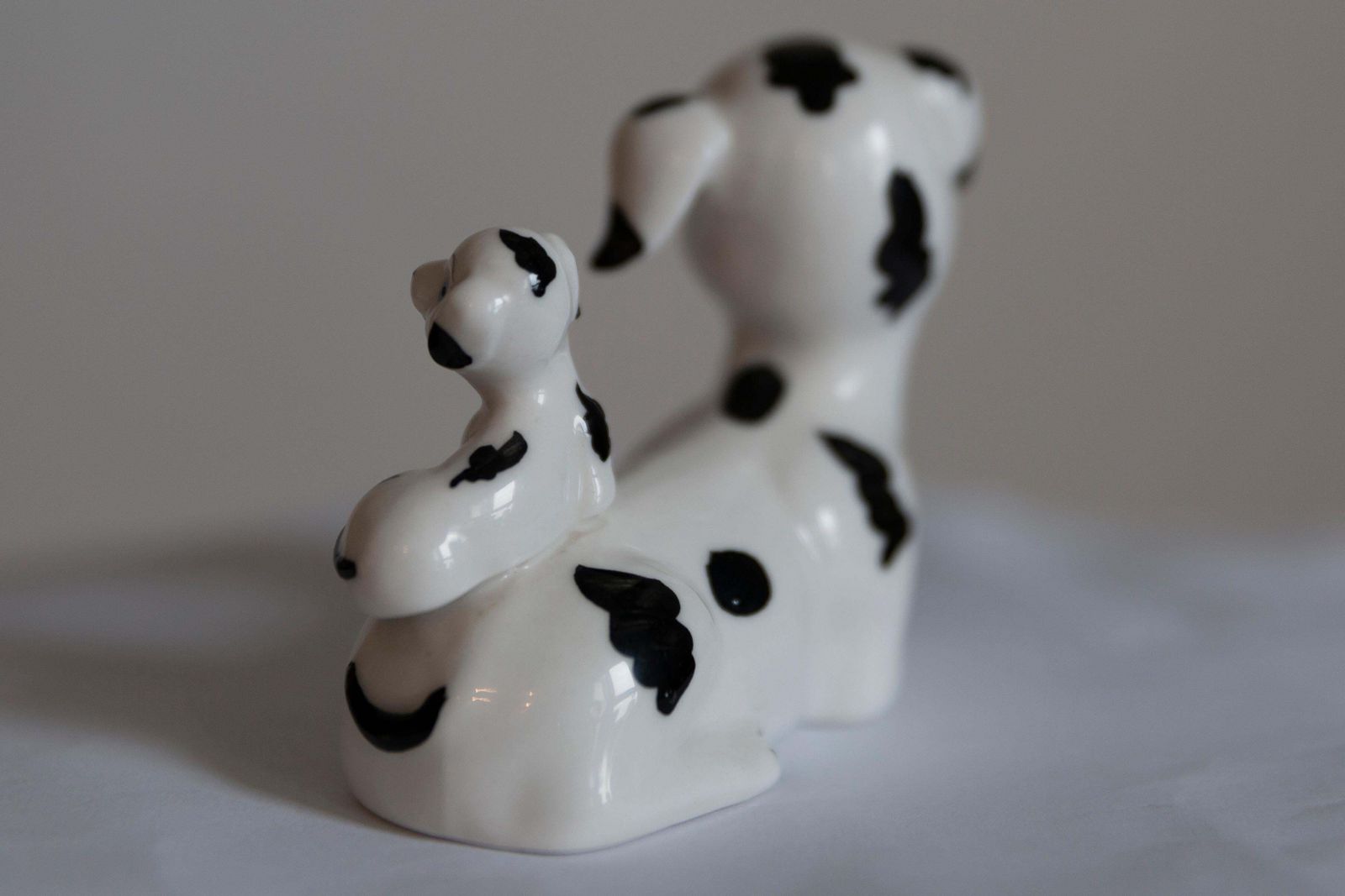 photo for sale 20th Century Mini White Dalmatians Dogs Sculpture, Italy, 1960s