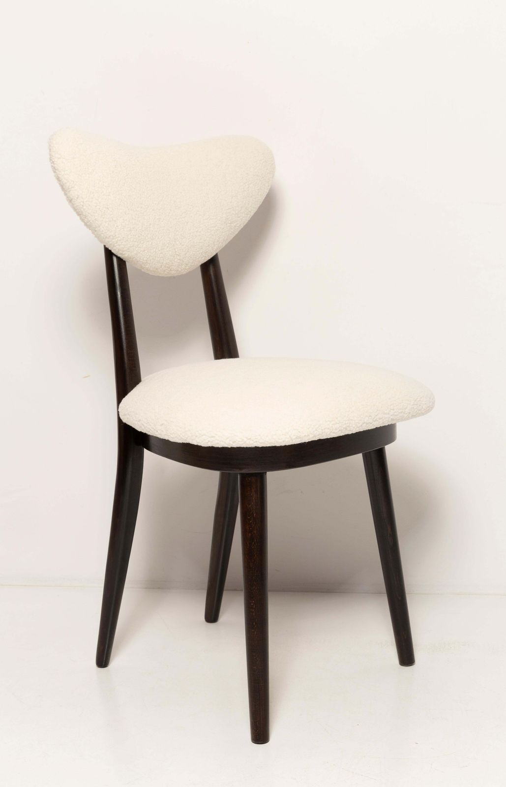 Midcentury Light Bouclé Heart Chair, Europe, 1960s photo vinterior