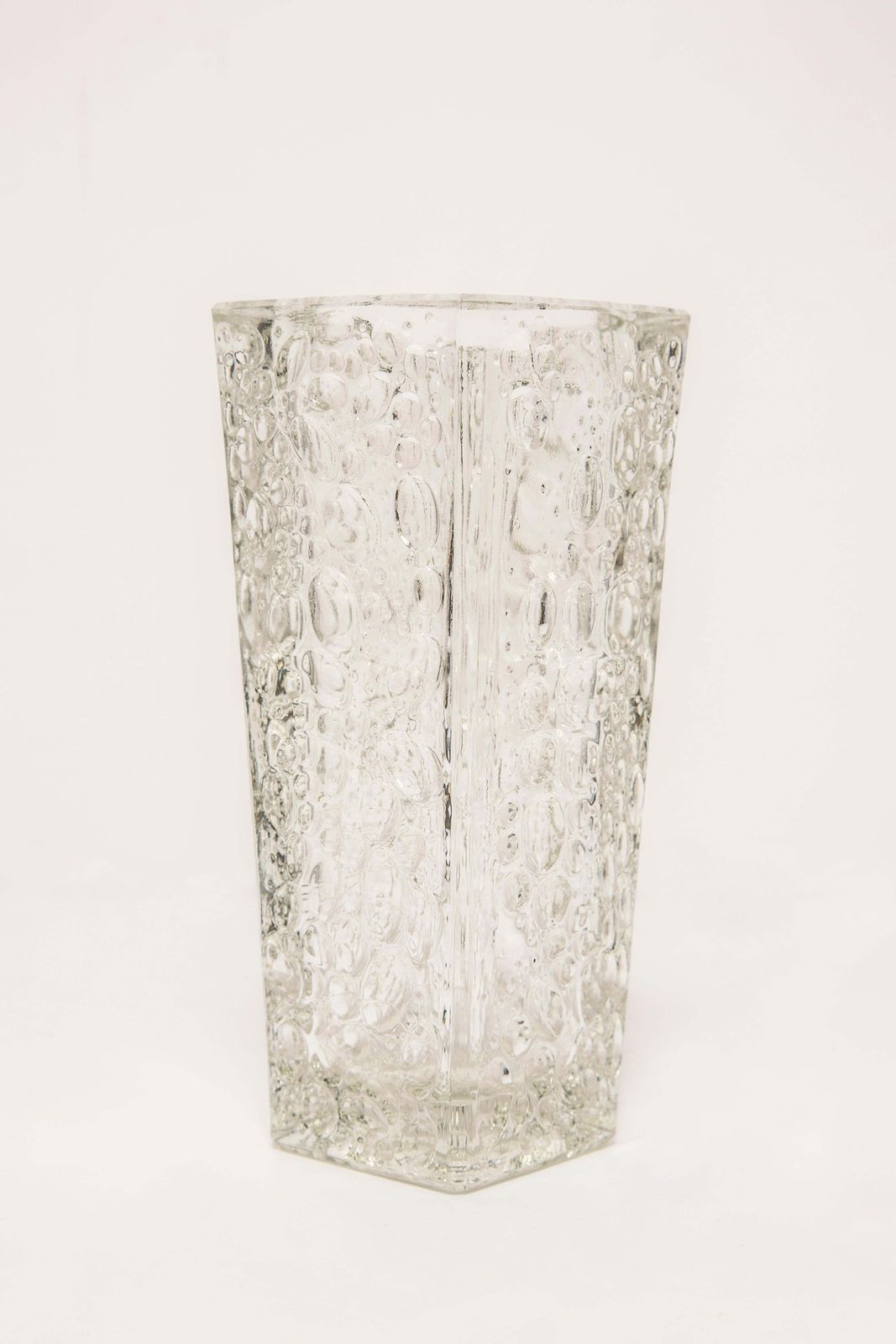 Midcentury Vintage Transparent Crystal Vase, Italy, 1960s photo vinterior