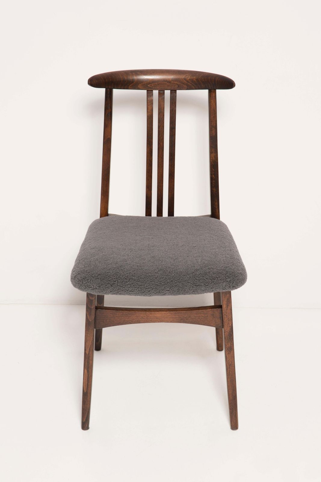 photo vintage Mid Century Modern Gray Boucle Chair, Designed By M. Zielinski, Europe, 1960s