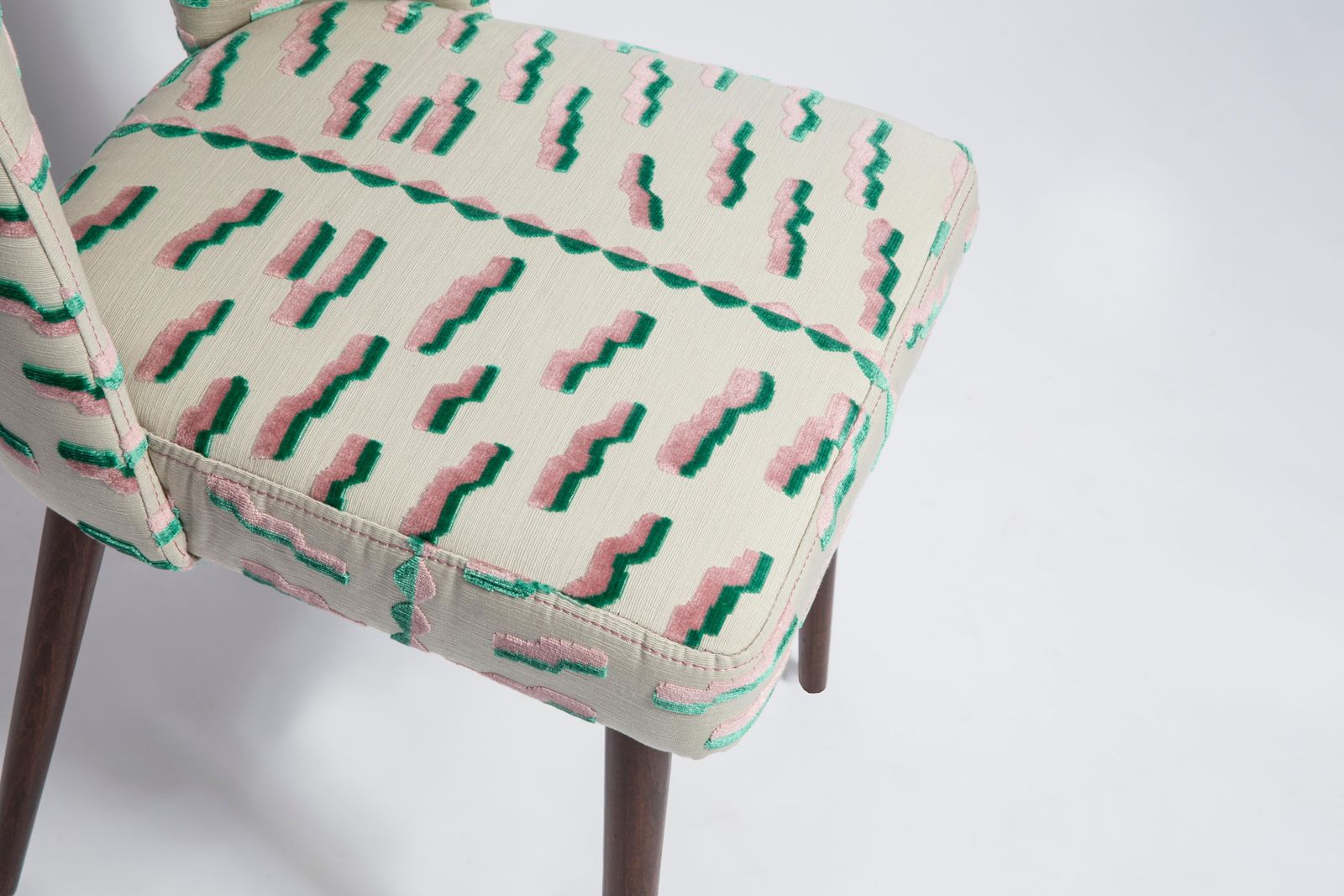 Mid Century Pink And Green Tiger Beat Jacquard Velvet Shell Chair, Europe, 1960s photo vinterior