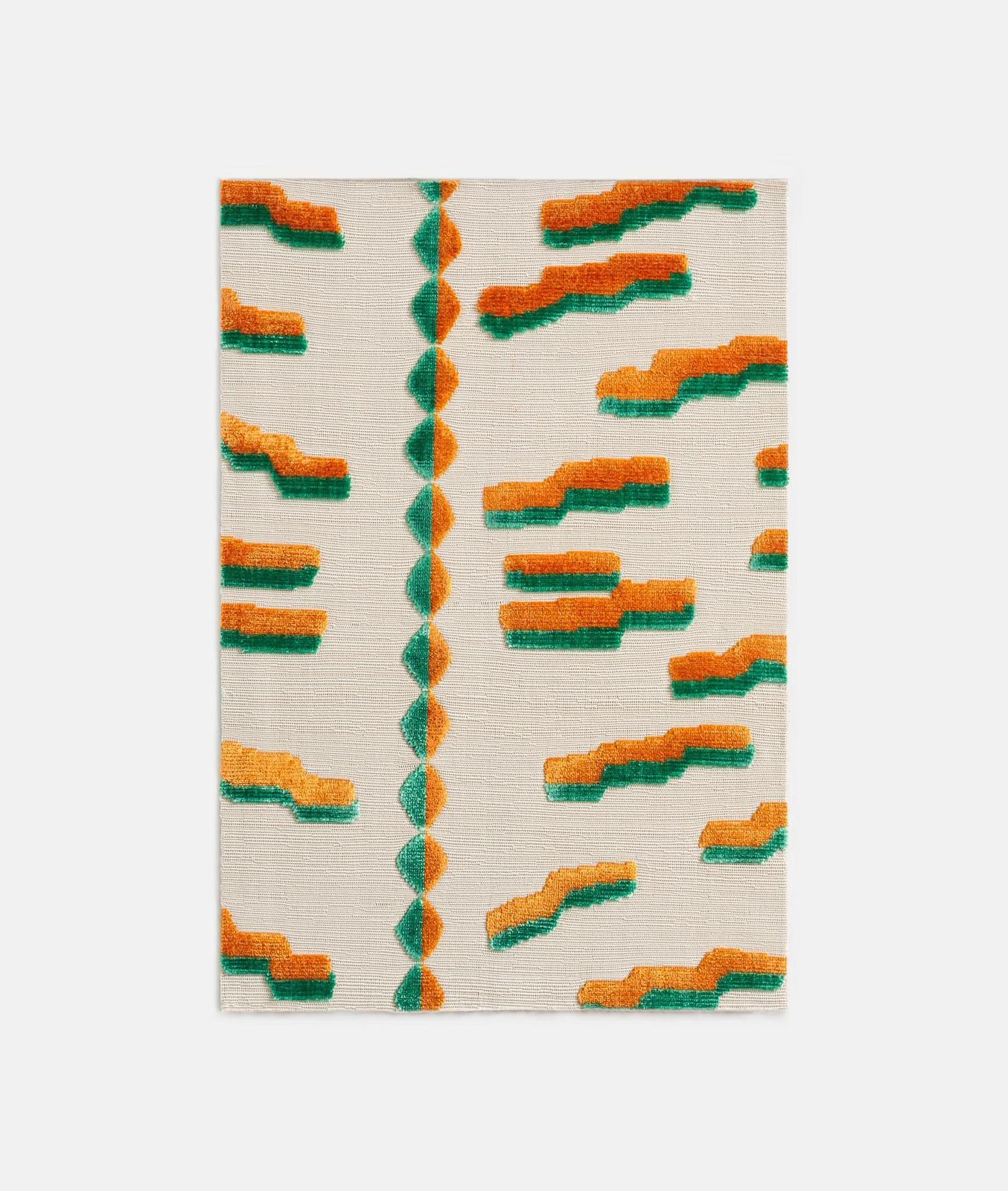 Meubels Mid Century Roze En Groene Jacquardfluwelen Stoel Met Schelpvormige Rugleuning, Tiger Beat, Europa, Jaren 1960 photo