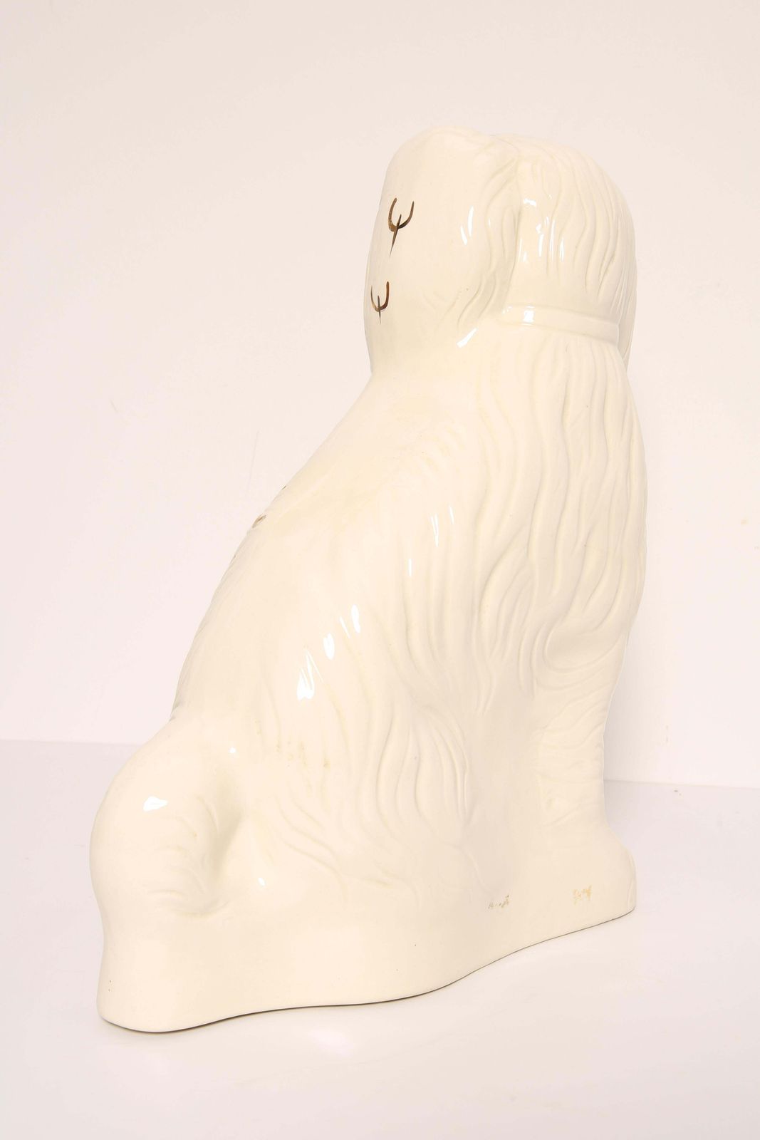 photo for sale 19e Eeuwse Engelse Aardewerken Yorkshire Hond, Staffordshire, Engeland, Ca. Jaren 1960