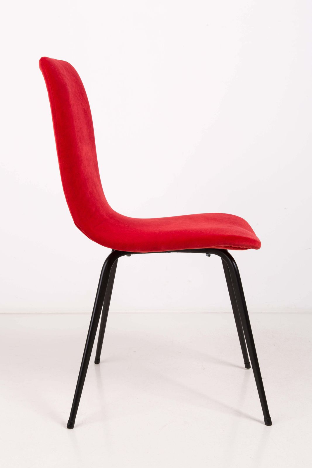 Set Of Two Mid Century Red Velvet Chairs, Fameg, A 6150 Type, Europe, 1960s. photo for sale