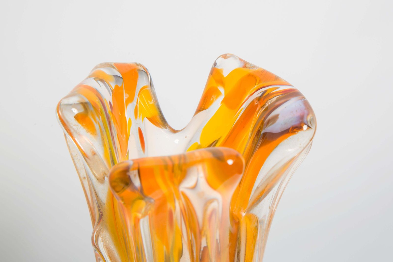 Mid Century Artistic Glass Yellow Vase, Tarnowiec, Sulczan, Europe, 1970s photo vinterior