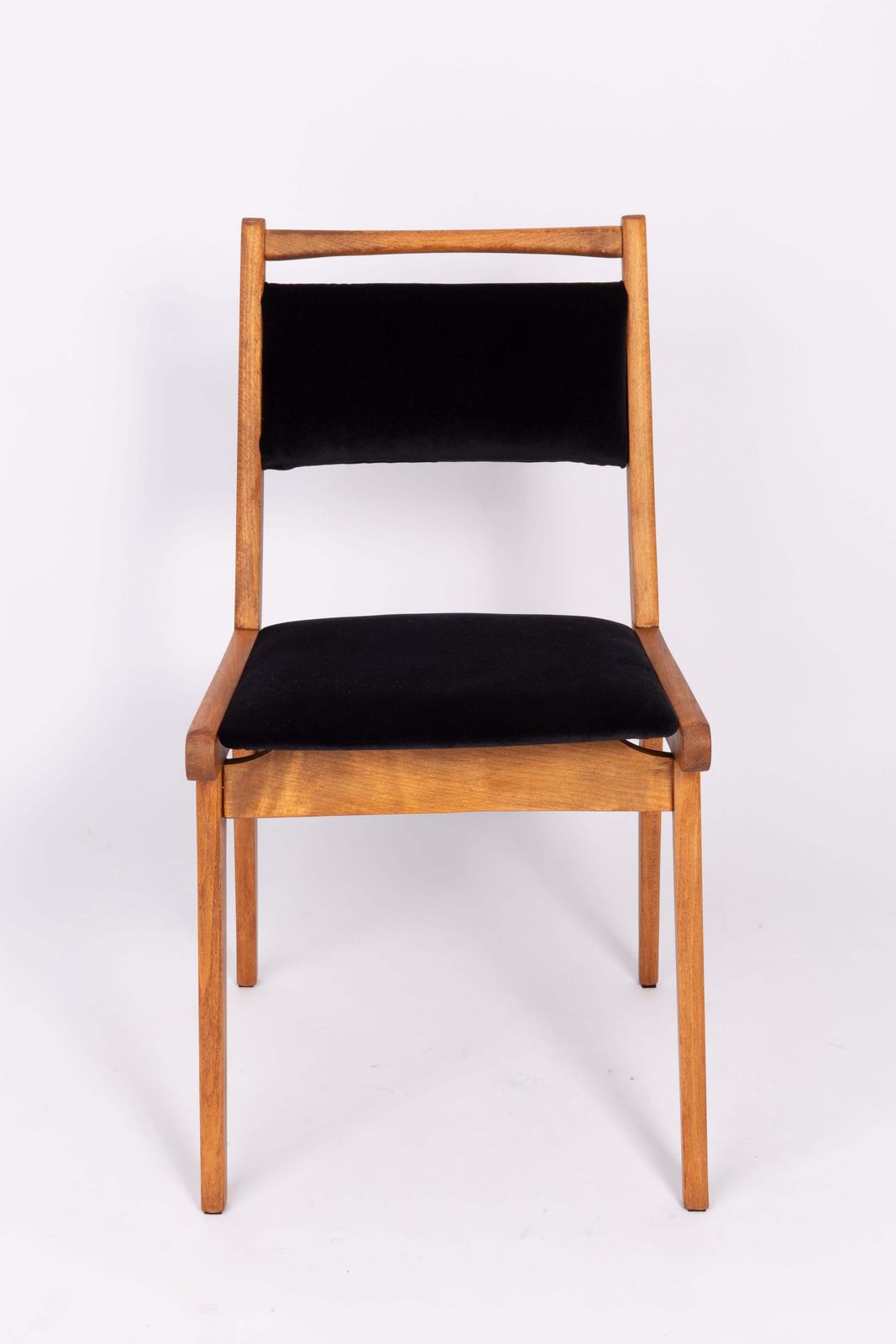 Set Of Two 20th Century Black And Red Velvet Chairs, Poland, 1960s photo vintage