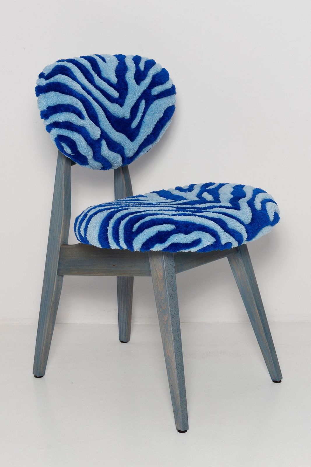 Mid Century Fauteuil, Handmatig Getuft In Blauw Zebrawol, Europa, Ca. Jaren 1960 photo Meubels