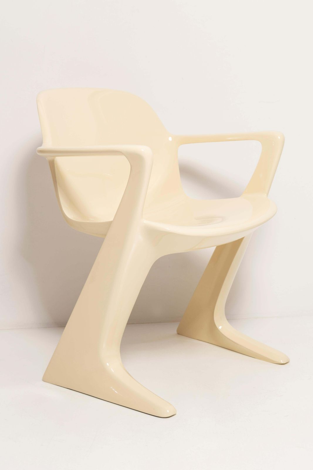 Mid Century Light Beige Kangaroo Chair Designed By Ernst Moeckl, Germany, 1968 photo 1276.0