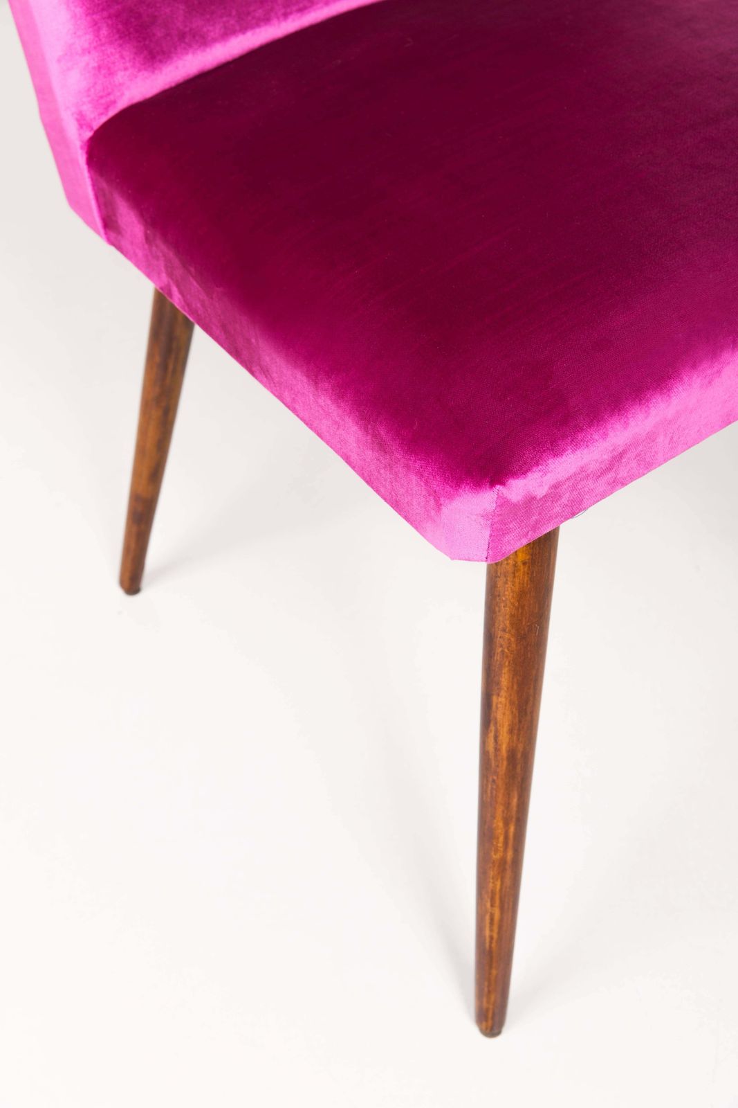 Set Of Four 20th Century Magenta Pink Velvet Chairs, 1960s photo furniture