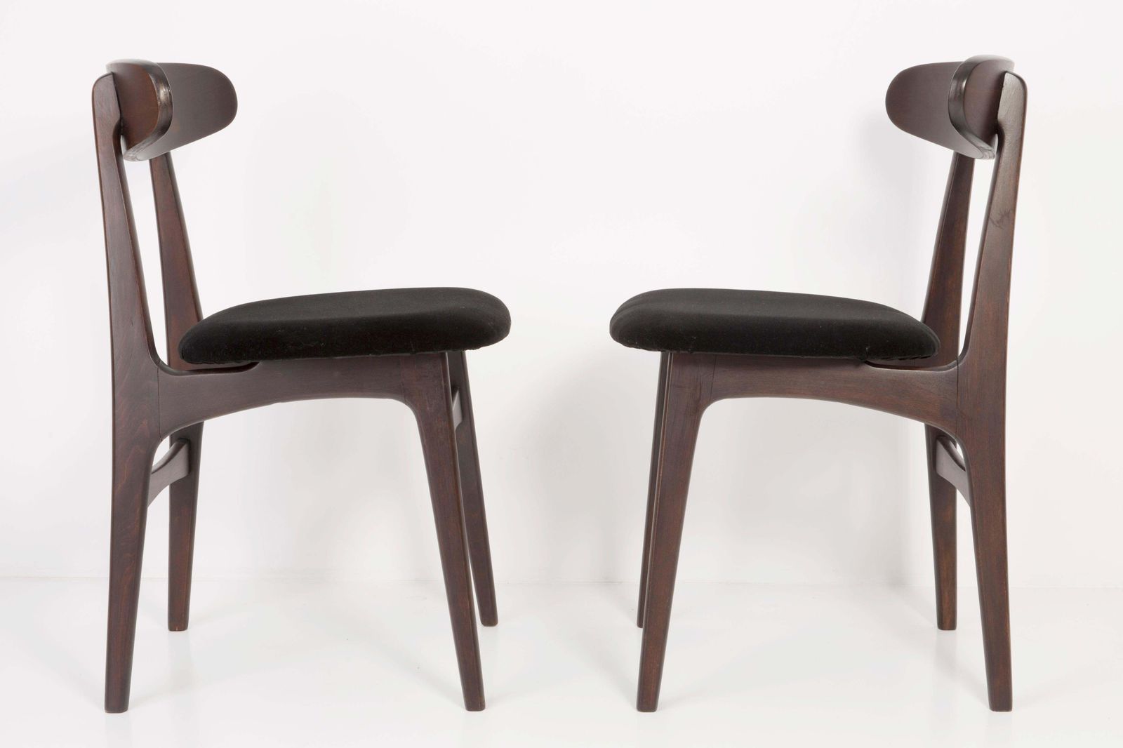 Set Of Four Mid Century Black Velvet Chairs, 1960s photo Furniture