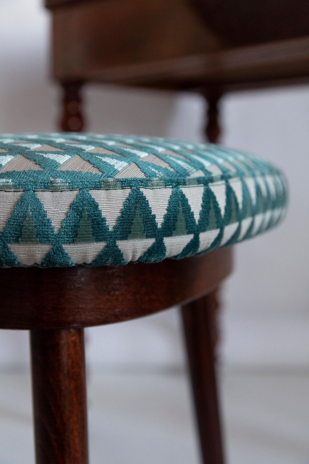 Mid Century Heart Chair In Amuleto Green Velvet, Europe, 1960s photo vinterior