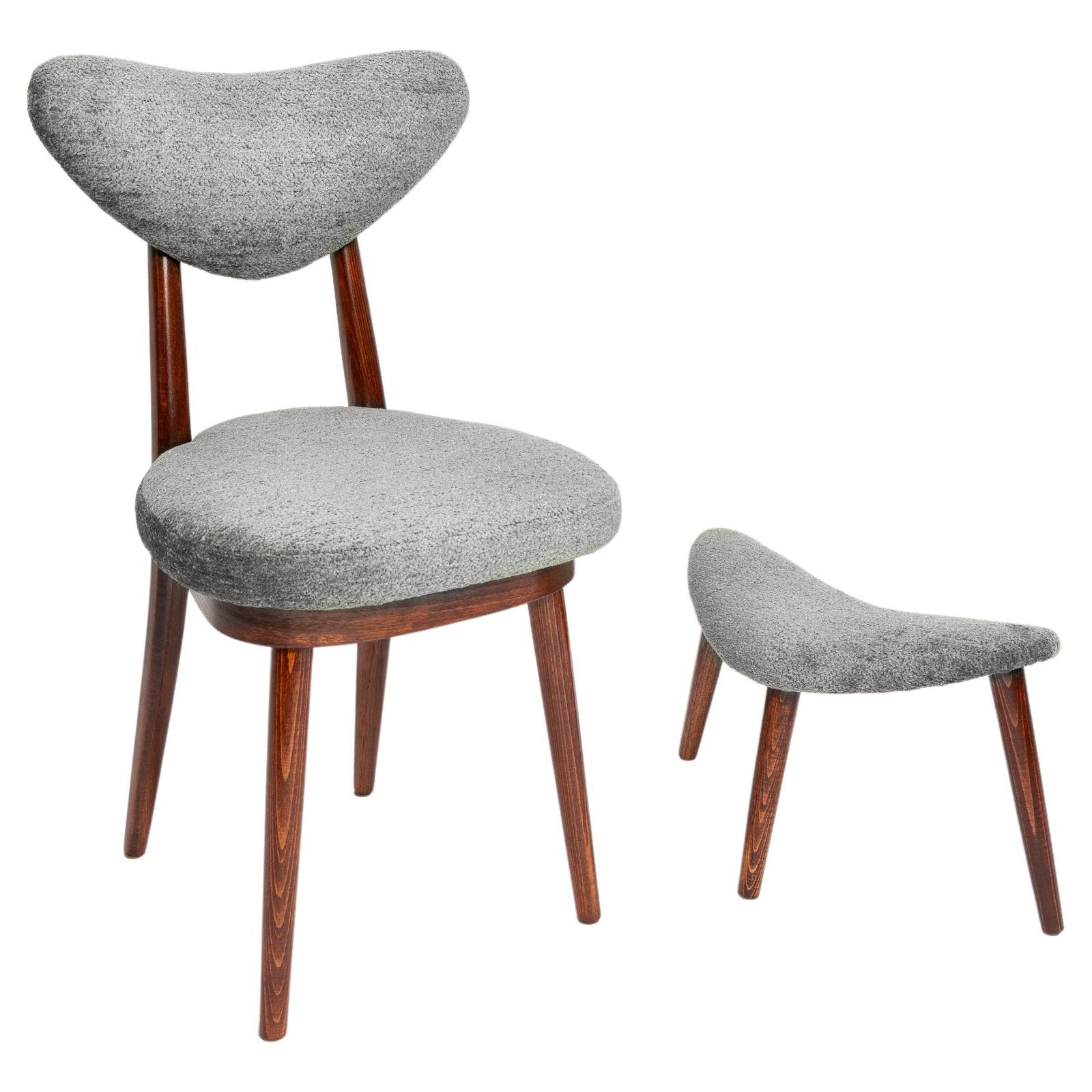 Mid Century Fauteuil Met Hartmotief En Bijpassende Voetenbank, Grijs Fluweel, Donker Hout, Europa, Ca. Jaren 1960