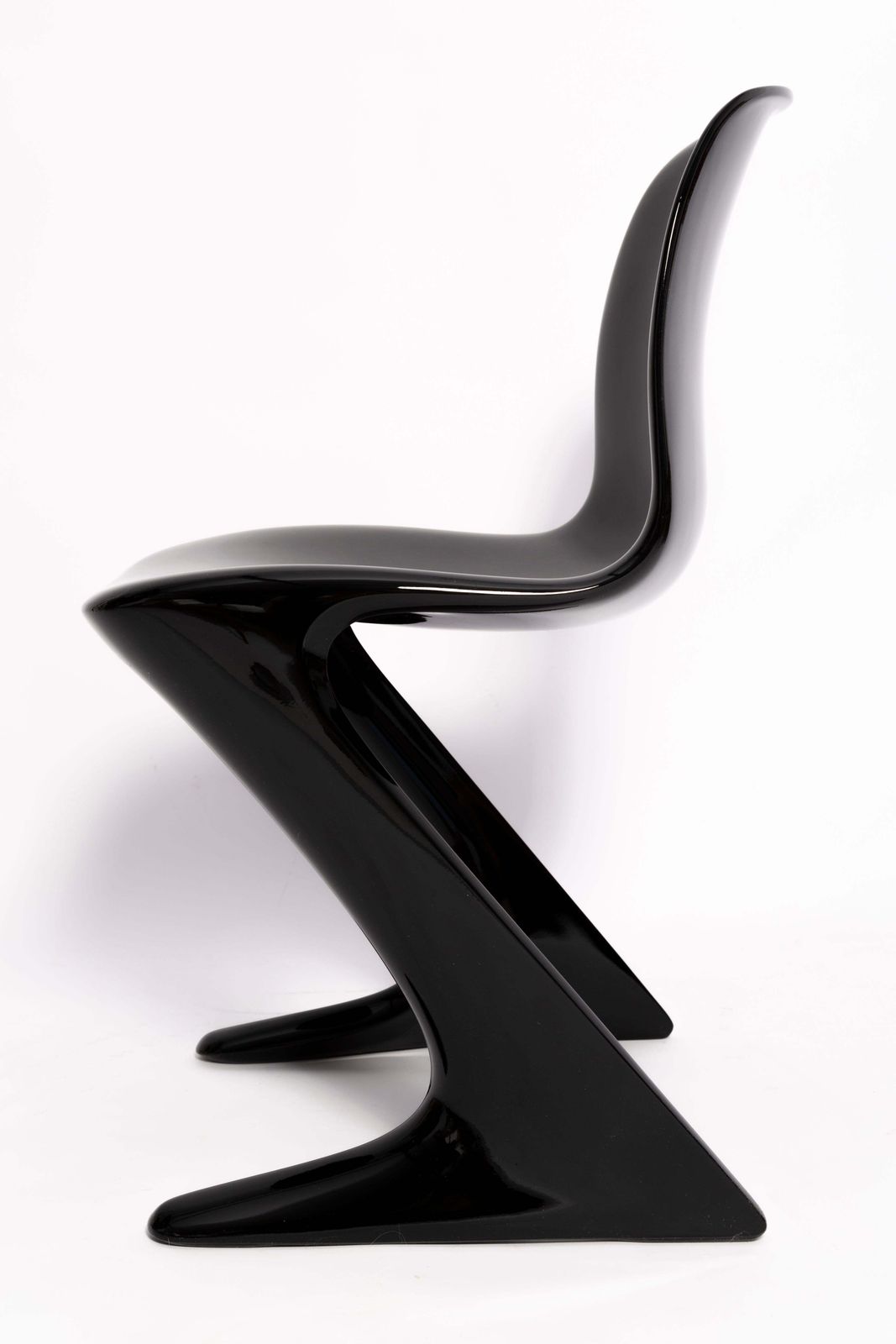 Mid Century Zwarte Glanzende Kangaroo Chair, Ontwerp Ernst Moeckl, Duitsland, Jaren 1960 photo buy