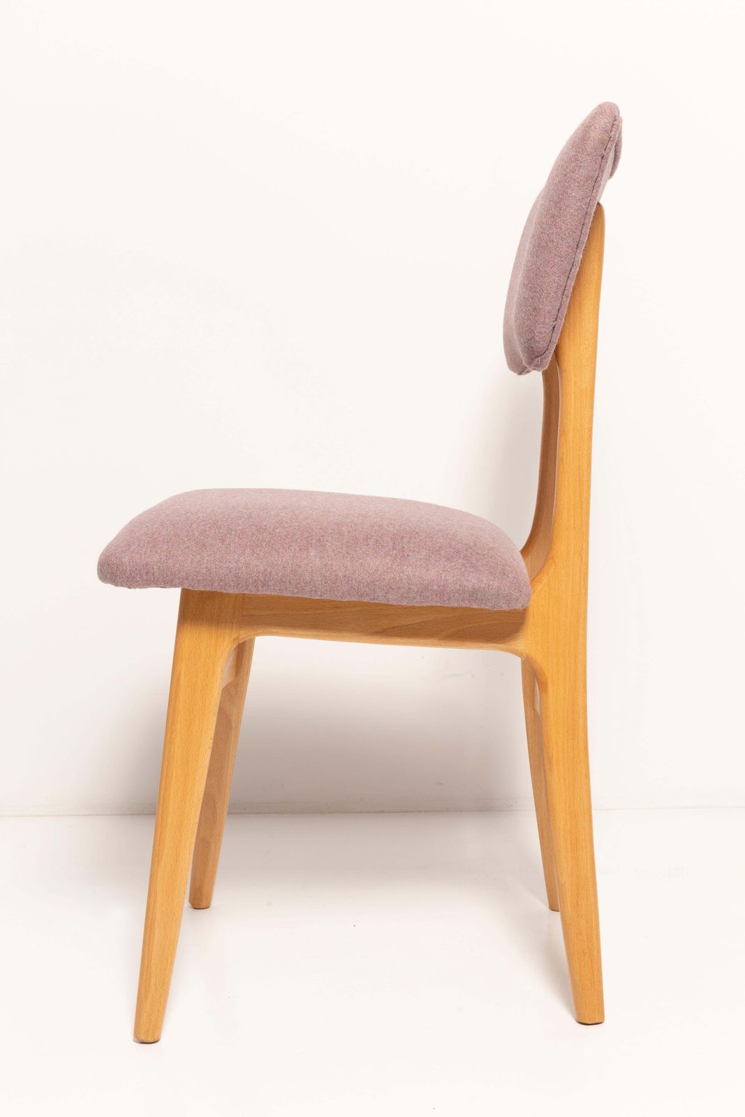 2378.0 Four 20th Century Butterfly Dining Chairs, Pink Wool, Light Wood, Europe, 1960s photo
