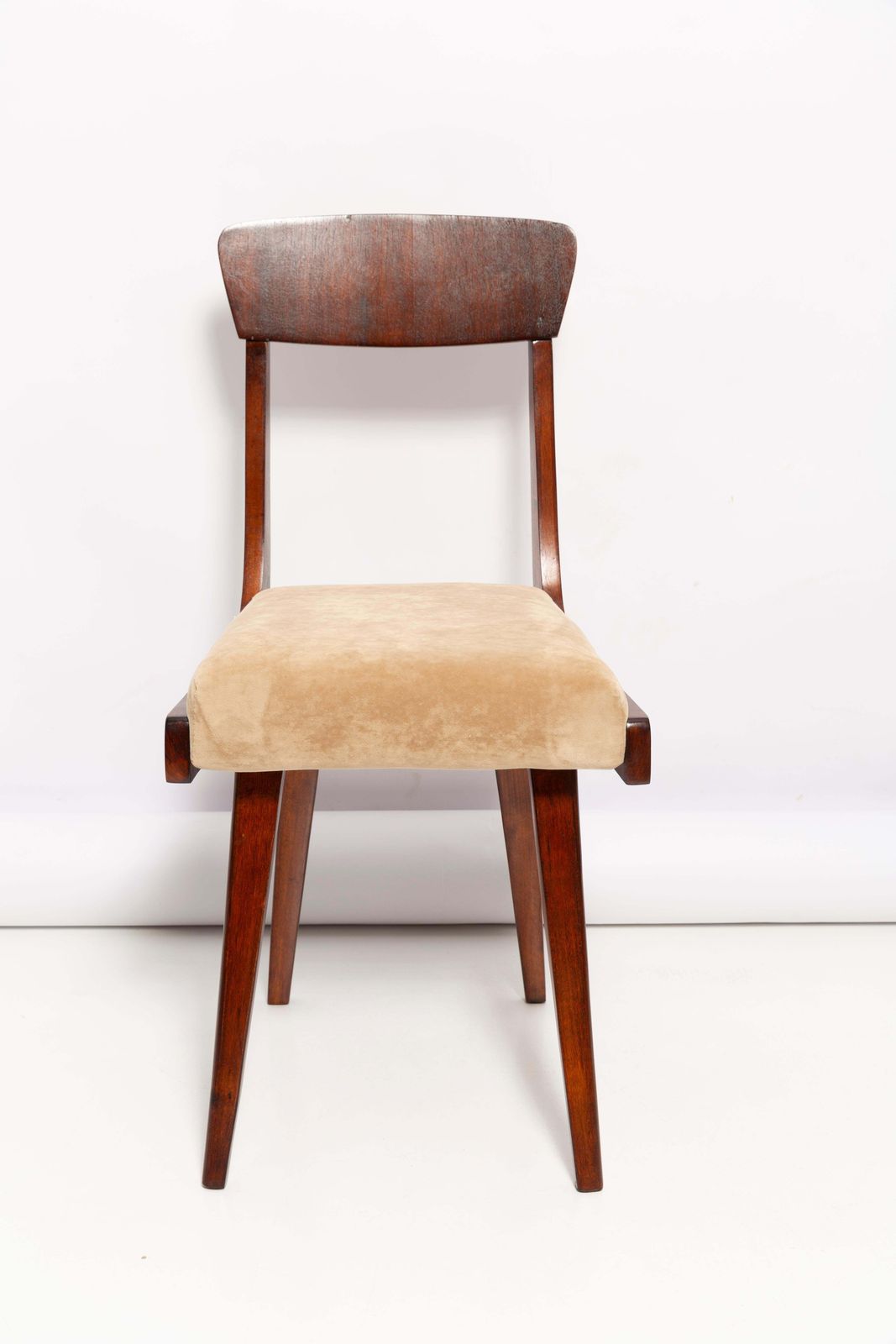 Set Of Four Mid Century Gazelle Beige Wood Chairs, Europe, 1960s photo vinterior