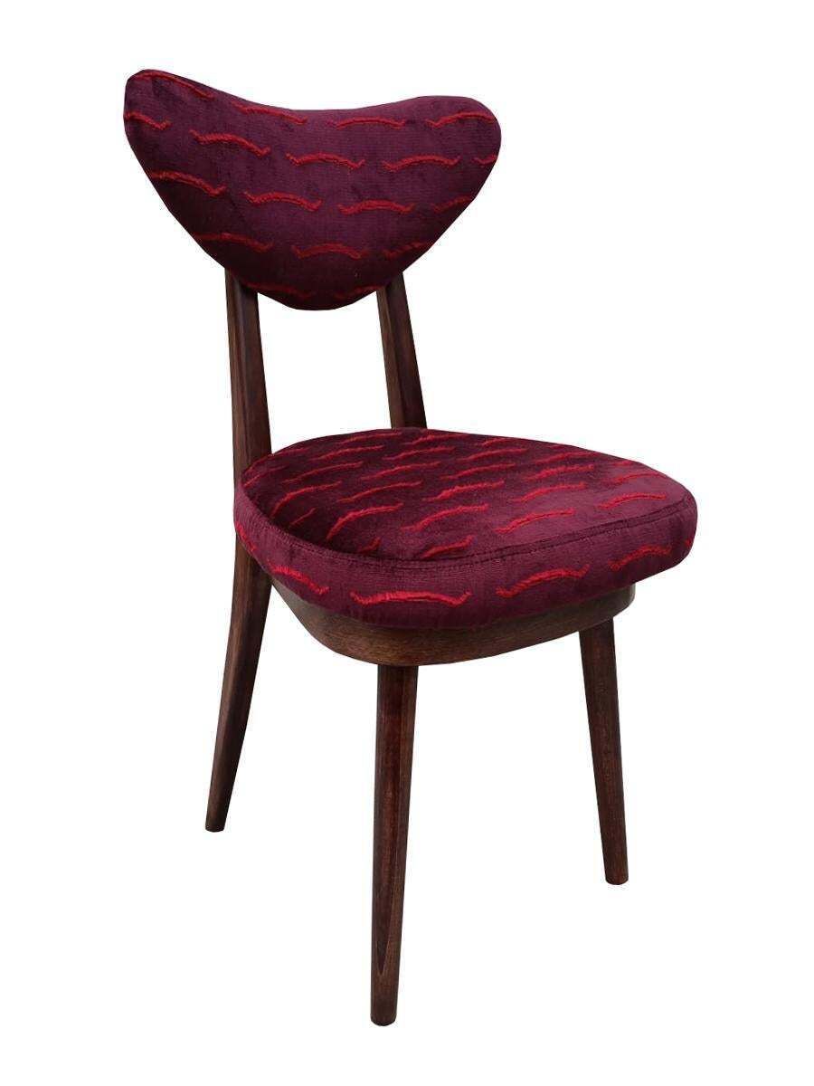Vier Mid Century Stoelen Met Hartvormige Rugleuning, Bekleed Met Nouvelles Vagues Fluweel In Bordeauxrood, Europa, Ca. Jaren 1960 photo Meubels