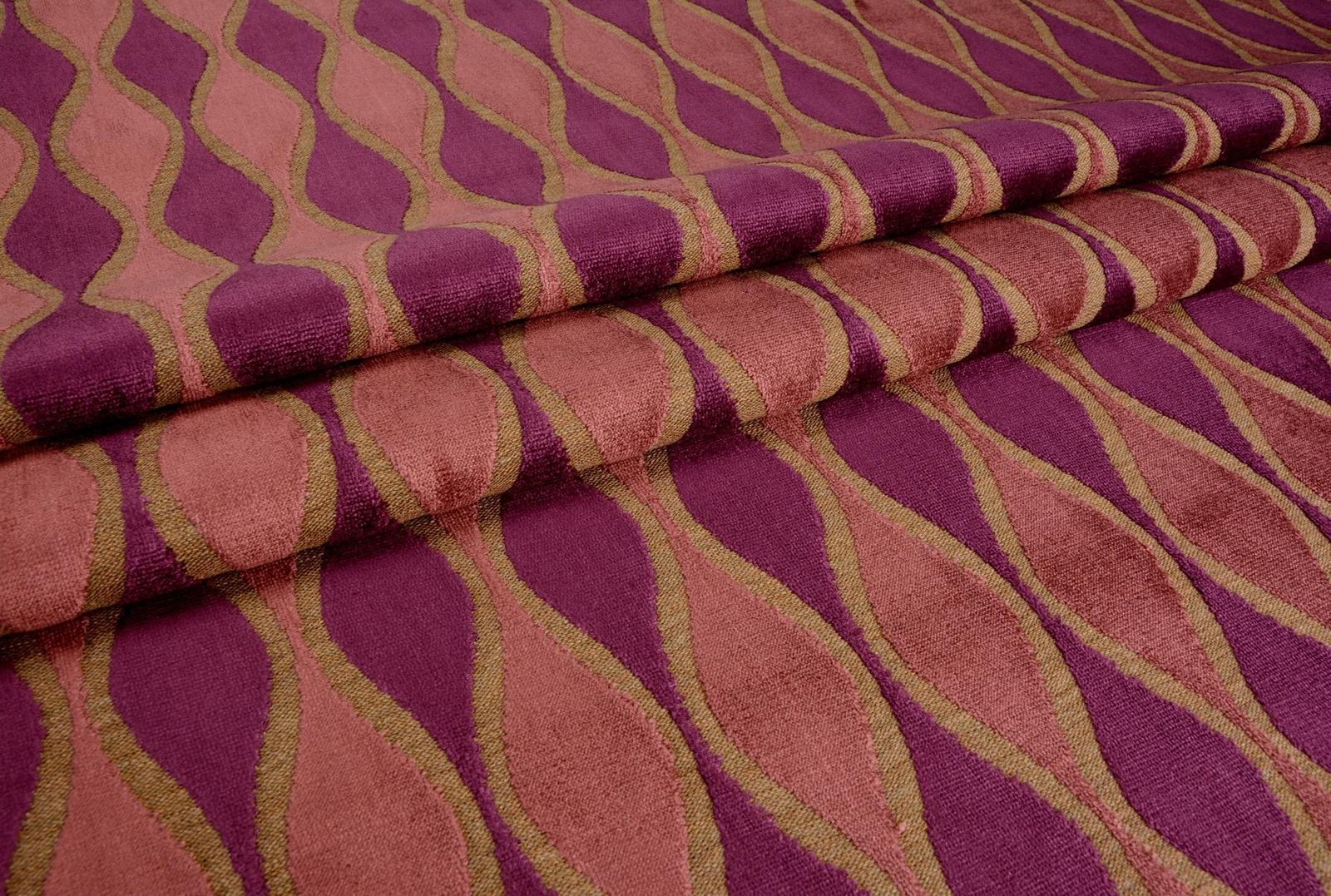 photo vinterior Mid 20th Century Armchair Pink Pattern Velvet, Edmund Homa, Europe, 1960s