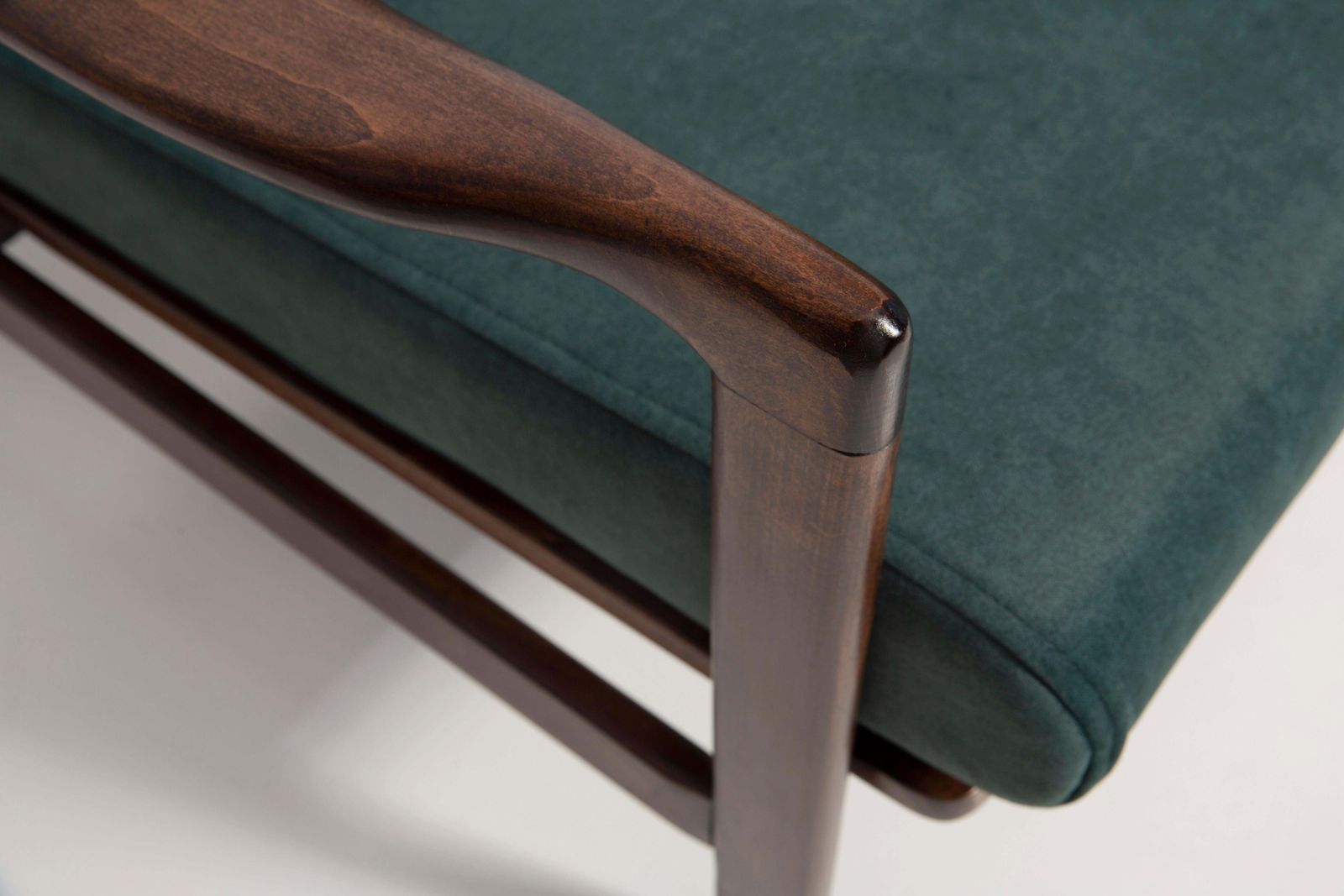 Set Of Two Midcentury Deep Green Velvet Armchairs, Zenon Baczyk, 1960s photo 2551.0