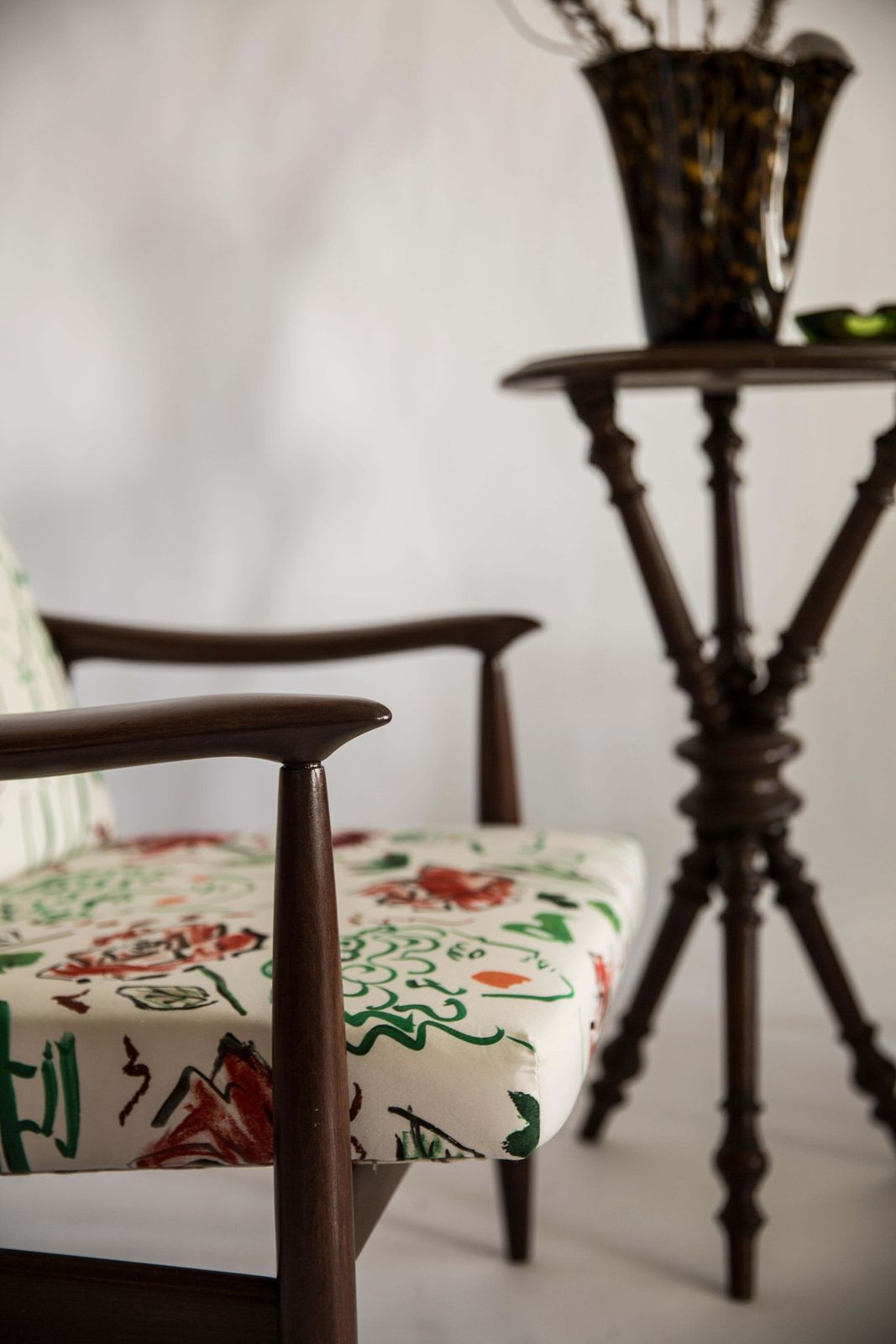 Paar Mid Century Fauteuils Met David Print, Wit, Van Kedziorek, Europa, Jaren 1960 photo Meubels