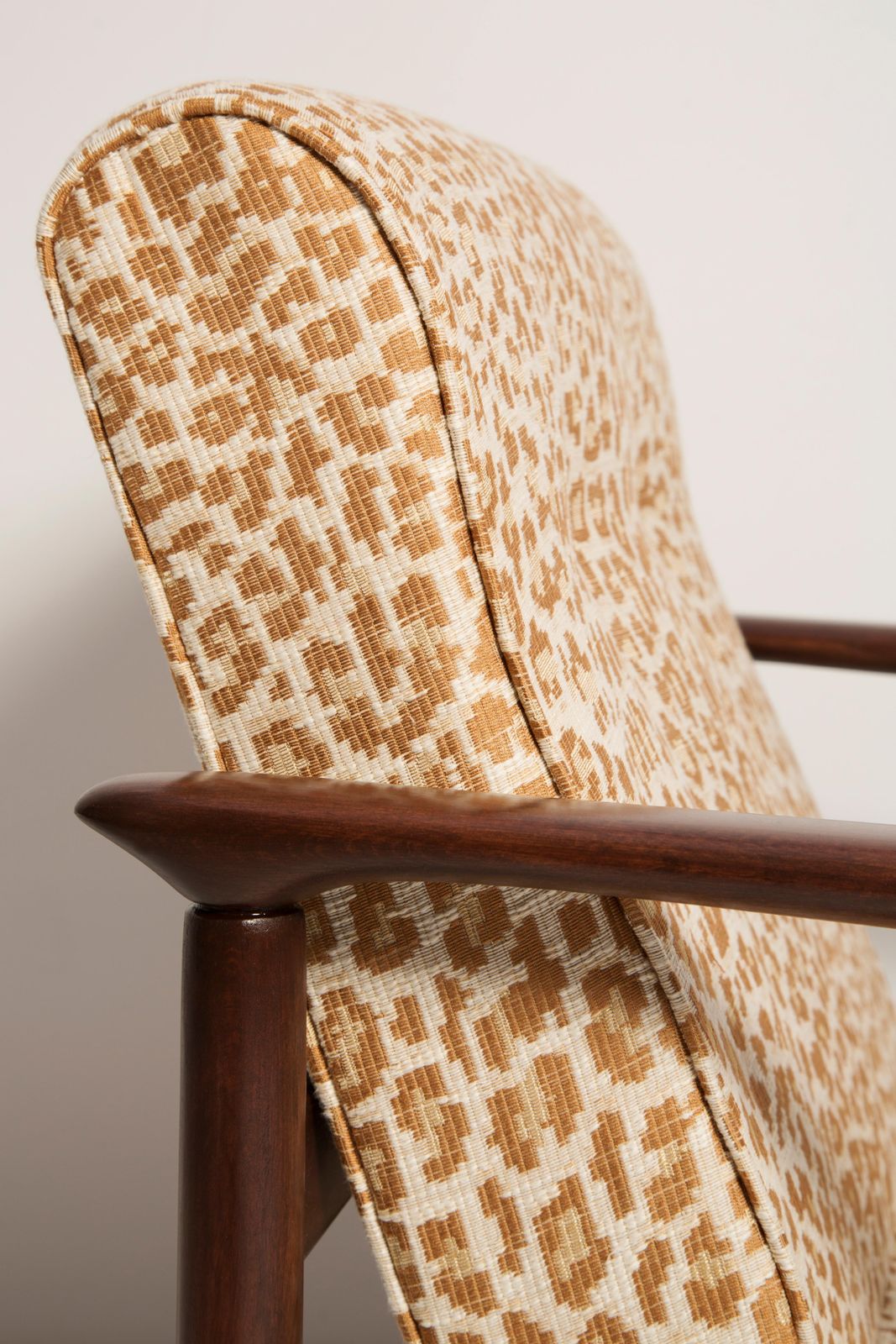 Paar Mid Century Pixel Luipaard Fauteuils, Gfm 142, Edmund Homa, Europa, Jaren 1960 photo buy