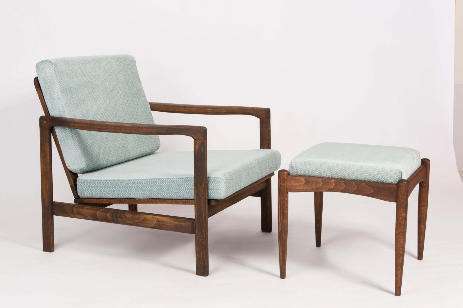 Set Of Two Midcentury Blue Velvet Armchairs With Stools, Zenon Baczyk, 1960s photo for sale