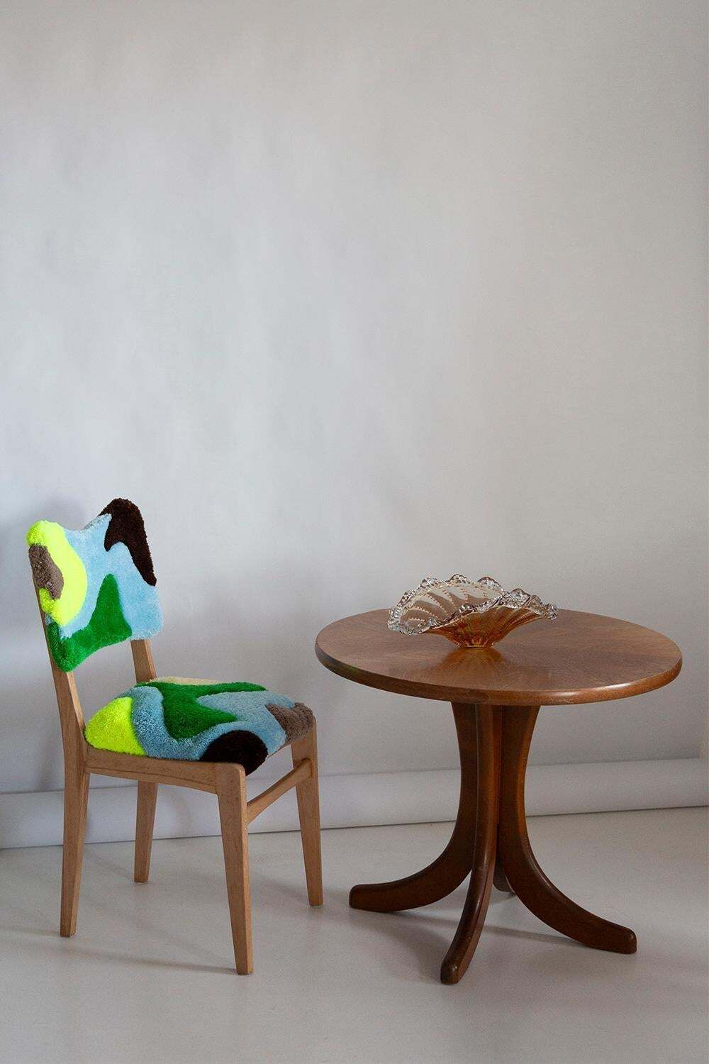 photo vintage Set Of Four Mid Century Tufting Chairs, Light Wood, Rajmund Halas, Poland, 1960s