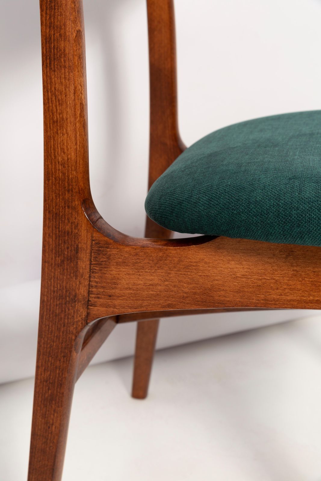Set Van Acht Donkergroene Stoelen Van Rajmund Halas, Polen, Ca. Jaren 1960 photo vinterior