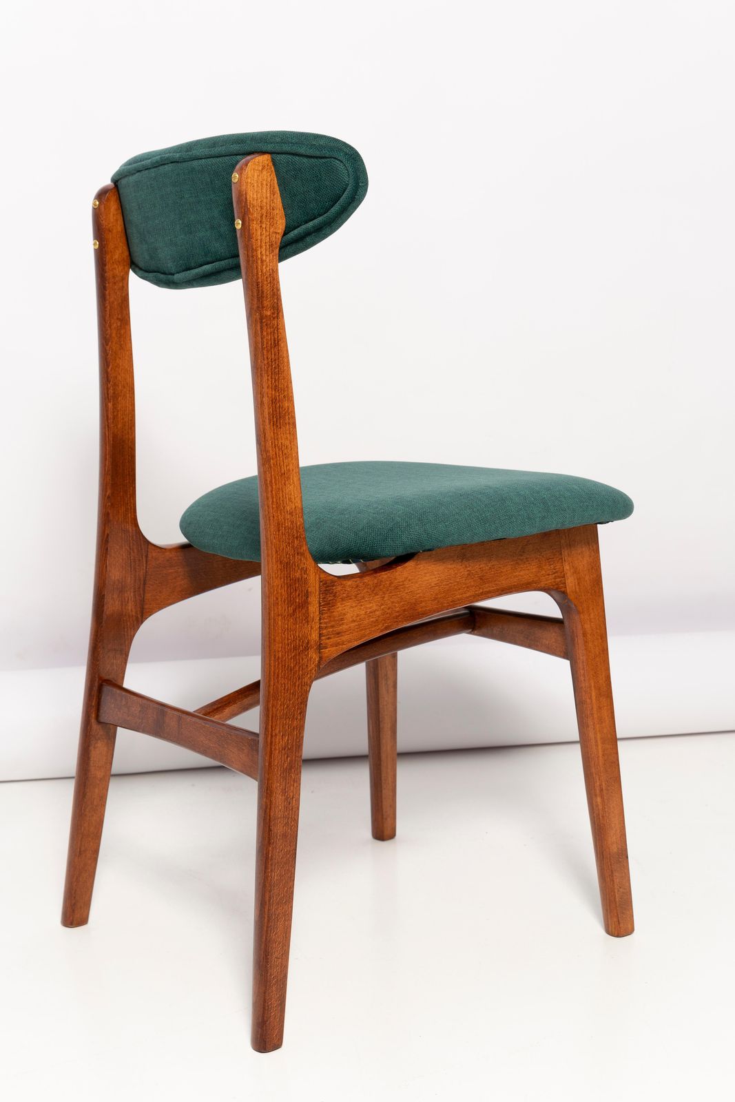 photo furniture Set Van Acht Donkergroene Stoelen Van Rajmund Halas, Polen, Ca. Jaren 1960