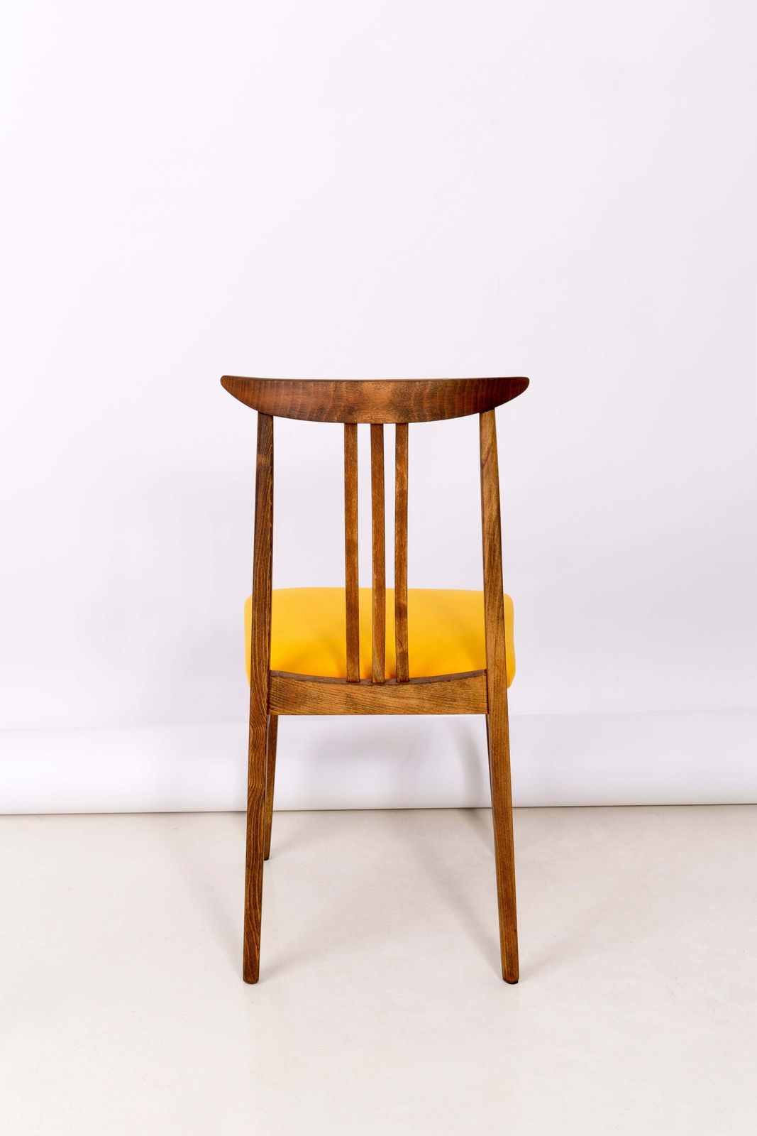 4252.0 Set Of Eight Yellow Chairs, By Zielinski, Europe, 1960s photo
