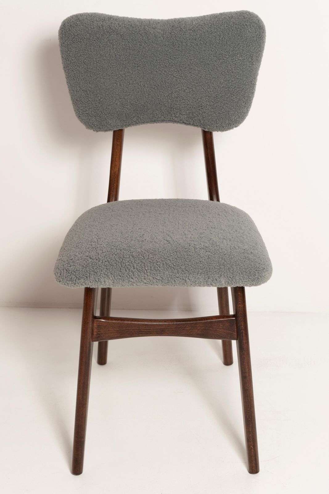 Set Of Eight Mid Century Butterfly Dining Chairs, Gray Boucle, Europe, 1960s photo vintage
