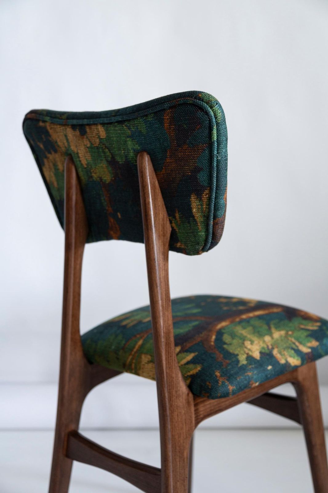 Set Of Eight Midcentury Butterfly Chairs, Linen Schwarzwald Dedar, Europe, 1960s photo Furniture