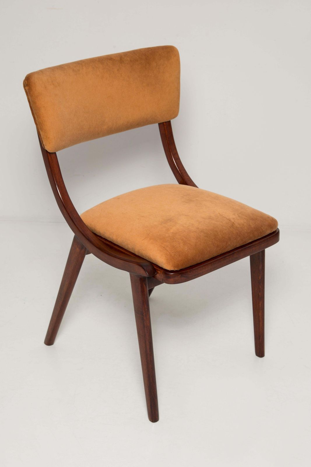 Acht Mid Century Modern Bumerang Stoelen, Bruin Beige Velours, Polen, Jaren 1960 photo 5443.0