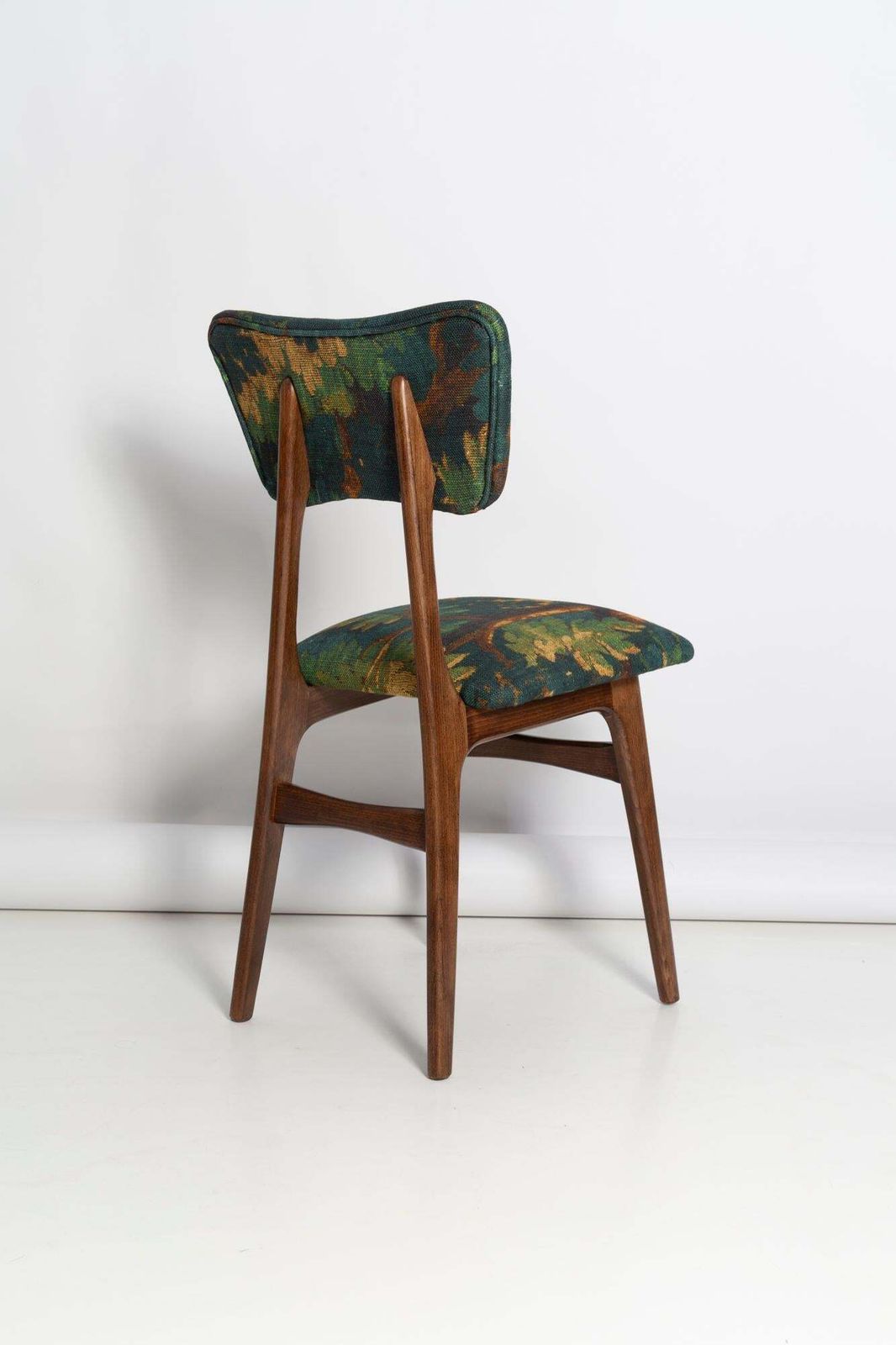 5436.0 Set Of Eight Midcentury Butterfly Chairs, Linen Schwarzwald Dedar, Europe, 1960s photo