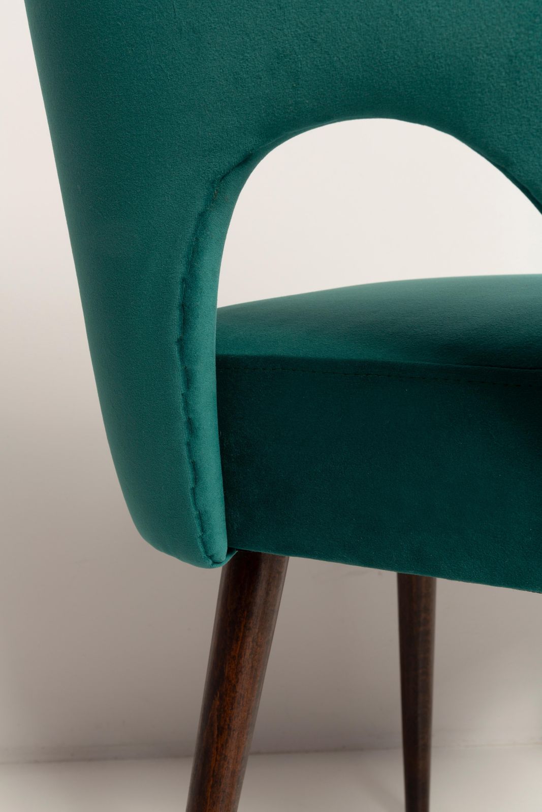 photo buy Set Of Nine Dark Green Velvet 'Shell' Chairs, Europe, 1960s